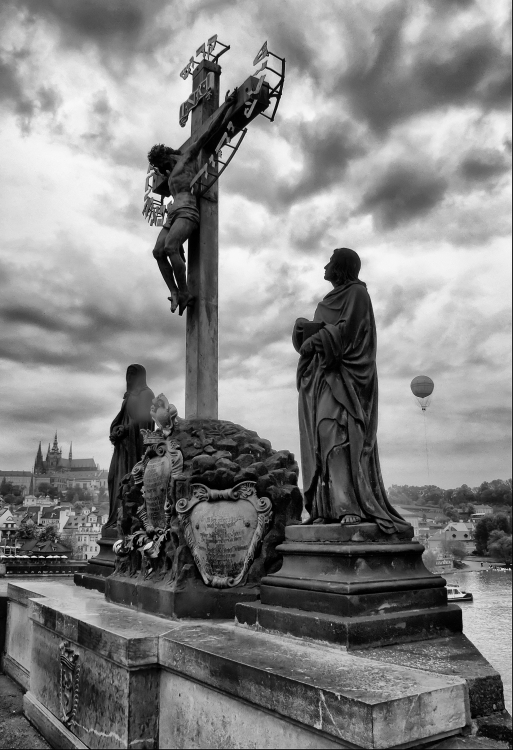 Charles Bridge 3