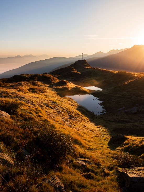 In the morning at the cross